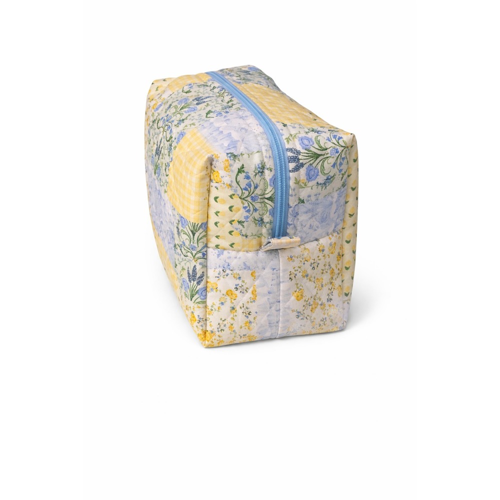 Quilted Patchwork Makeup Bag Floral Cosmetic Pouc… - image 3